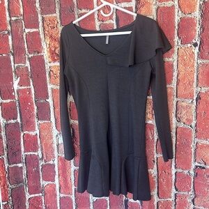 Inizio made  in Italy viscose blended women’s dress size small
